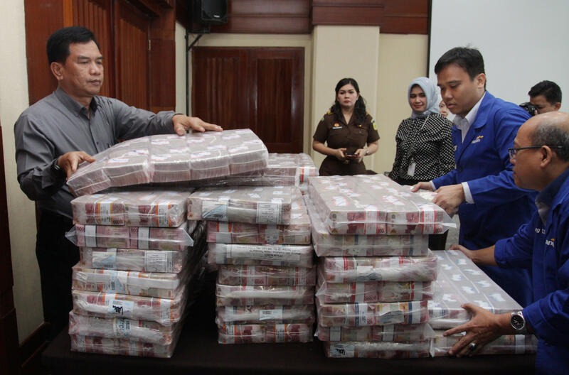Ketika Terpidana BLBI Samadikun Hartono Serahkan Uang Rp 87 Miliar Tunai