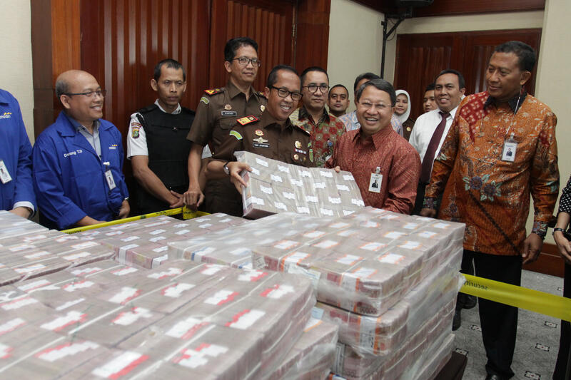 Ketika Terpidana BLBI Samadikun Hartono Serahkan Uang Rp 87 Miliar Tunai
