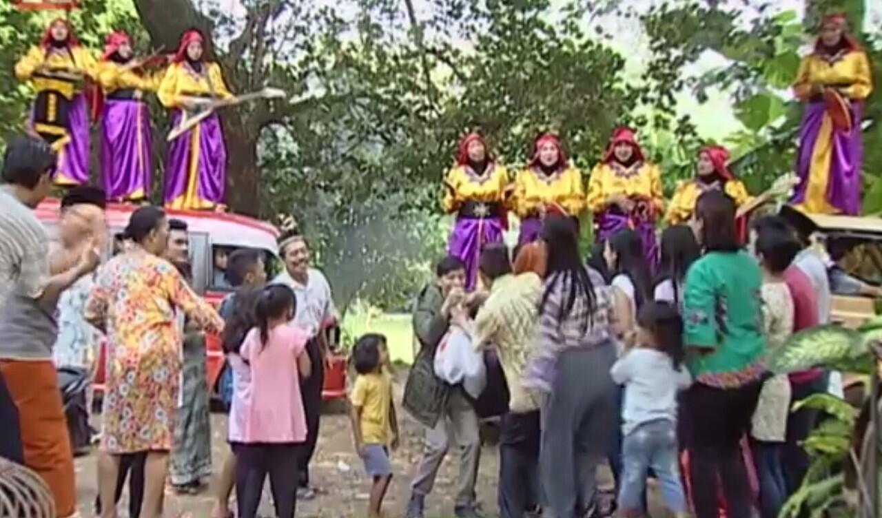 Iklan Ramayana menyambut Lebaran yang unik