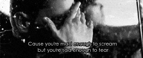 Kok Serem!!!.5 Lagu Ini Di Kabarkan Bisa Bikin Celaka