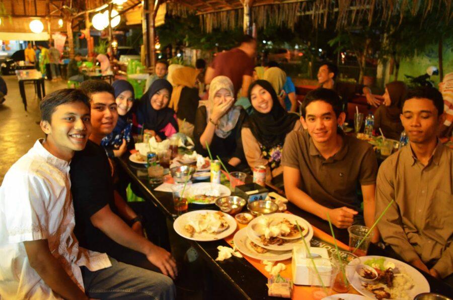 Bikin kangen! 5 hal ini hanya ada saat bulan Ramadhan