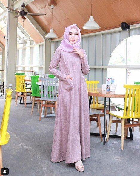 ( Kisah Ramadhan ) Trend Hijab Dengan Satu Warna Dasar