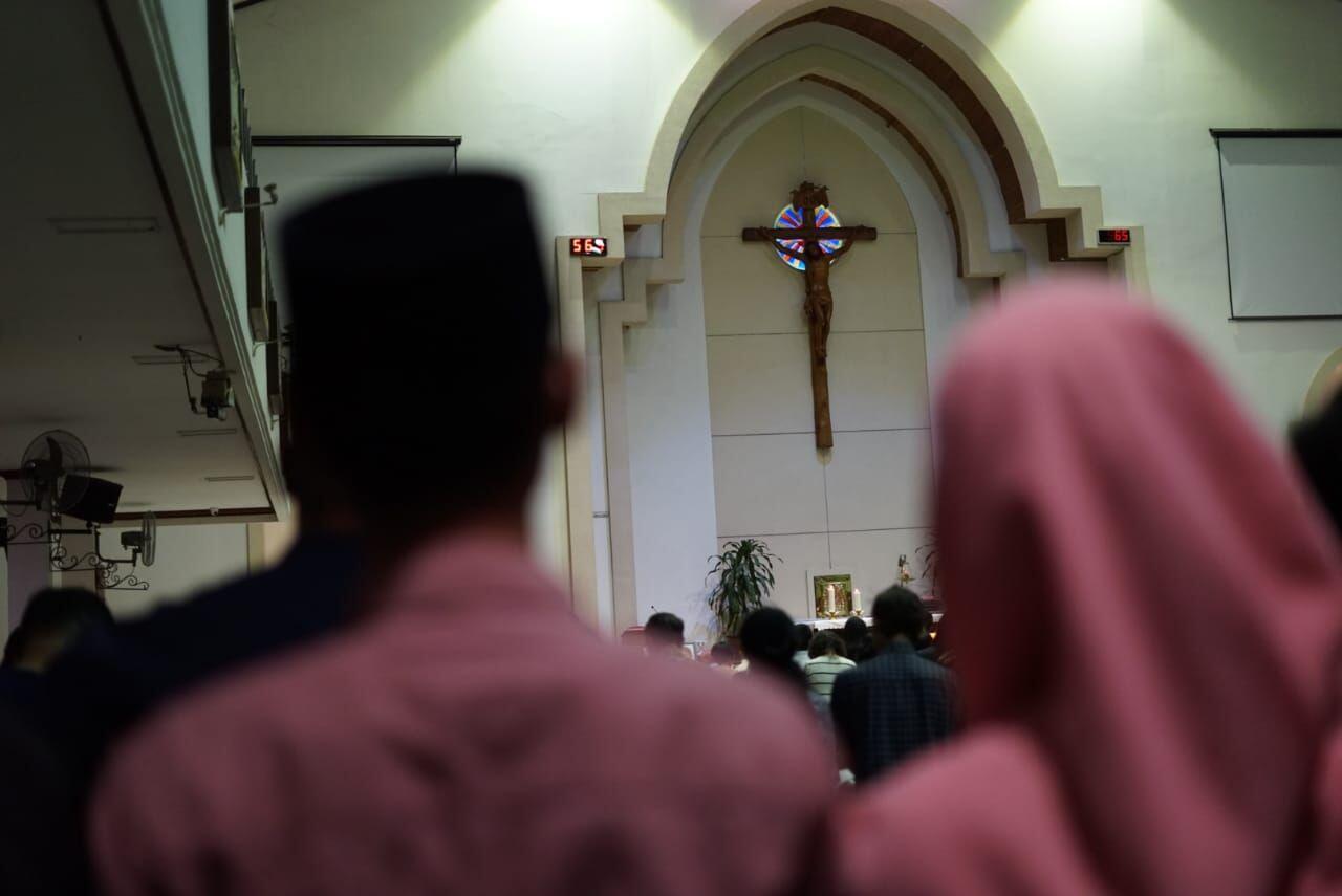 Kisah Haru Saat Misa Penghormatan untuk Bayu Penghadang Bomber