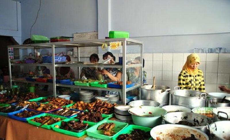 5 godaan berpuasa ini, layak jadi inspirasi karakter musuh besar, Versi saya