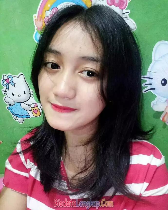 Tantangan Untuk Cerahkan Kulit Dalam Hitungan Menit Menggunakan Susu, Mau Coba ?