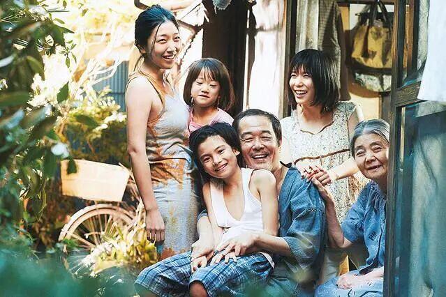 Shoplifters / 万引き家族 (2018) | Hirokazu Kore-eda | Cannes Palme d'Or Winner