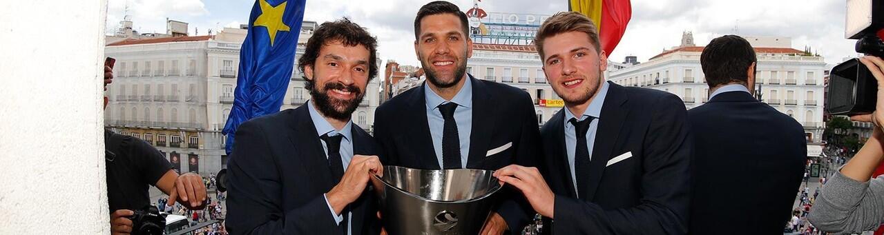 Juara Eropa BASKETBALL mempersembahkan gelar la Décima kepada los madridistas