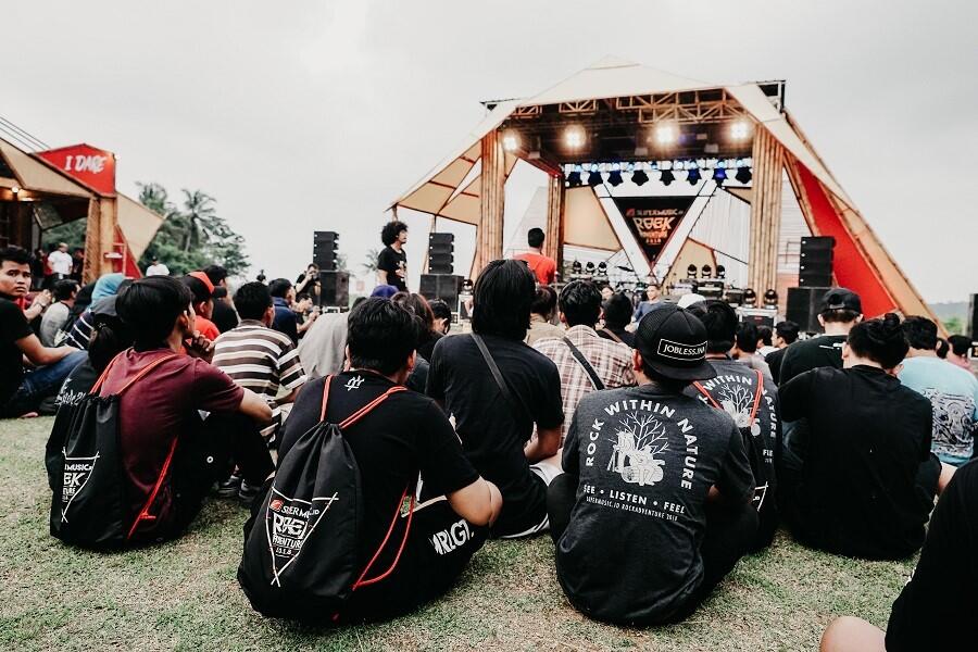 Gak Ada Sekat, ROCK ADVENTURE Benar-benar Mengesankan Gan!