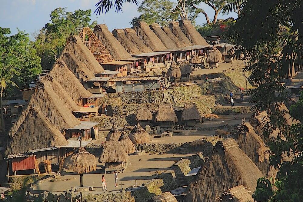AYO Ke Labuan Bajo dan ke Pulau Flores NTT GAN! (10 Destinasi Pariwisata Prioritas)