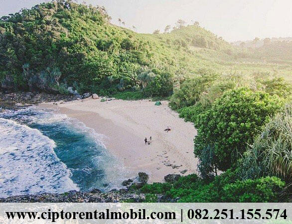Pantai Watu Lepek