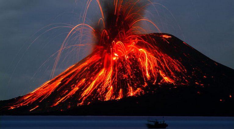 4 Letusan Gunung di Indonesia Yang Mengubah Sejarah Dunia