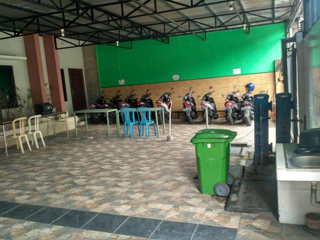 Penawaran kerjasama Foodcourt/Cafe AM9 UBAYA SURABAYA