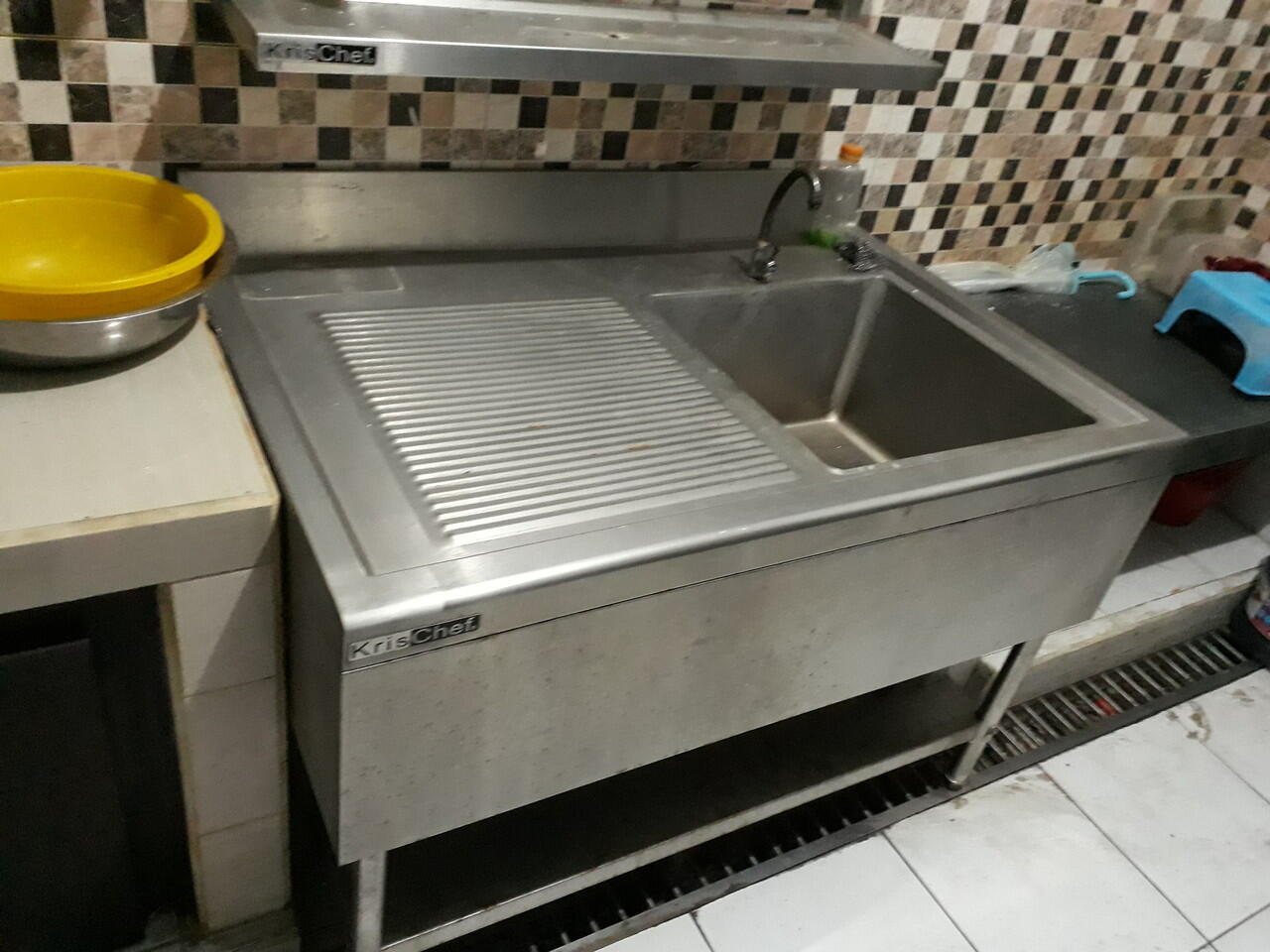 Penawaran kerjasama Foodcourt/Cafe AM9 UBAYA SURABAYA