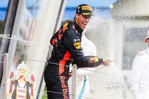 Ricciardo Juara di GP Monako Meski Alami Masalah Mesin