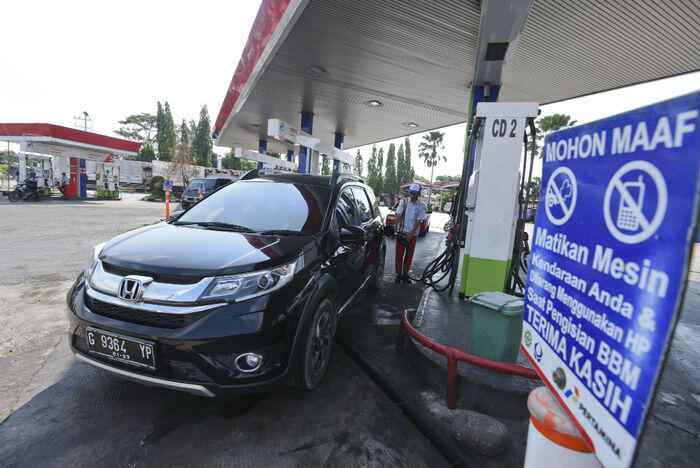 Swasta naikkan harga, Pertamina tetap bertahan