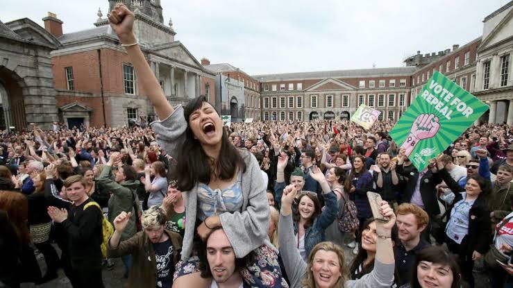 Gila !!! Aborsi Akan Dilegalkan Di Irlandia.