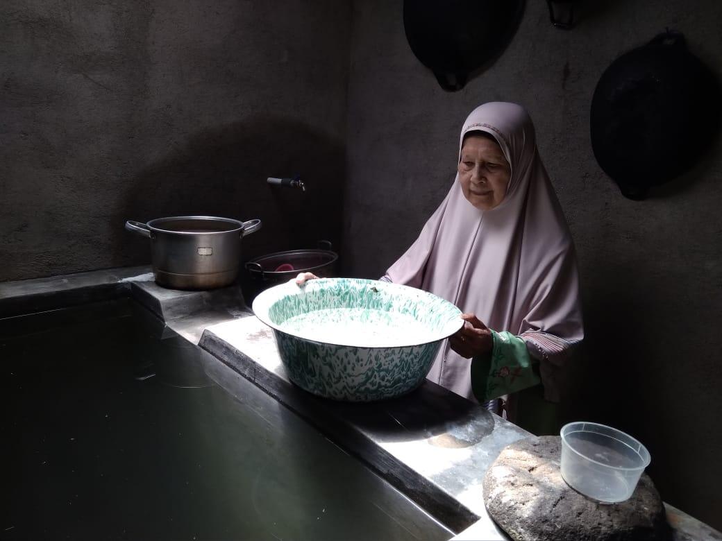 Setelah 73 Tahun, Kini Nenek Dalismar Merdeka dari Kesulitan Air