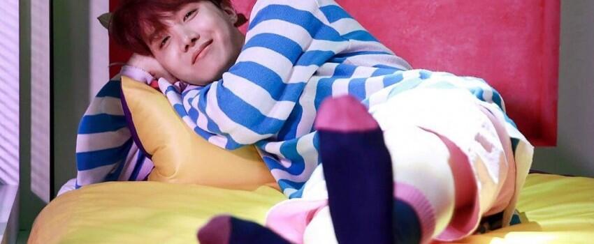 9 Colorfull Style ala JHope BTS, Siap Dicontek Bro!