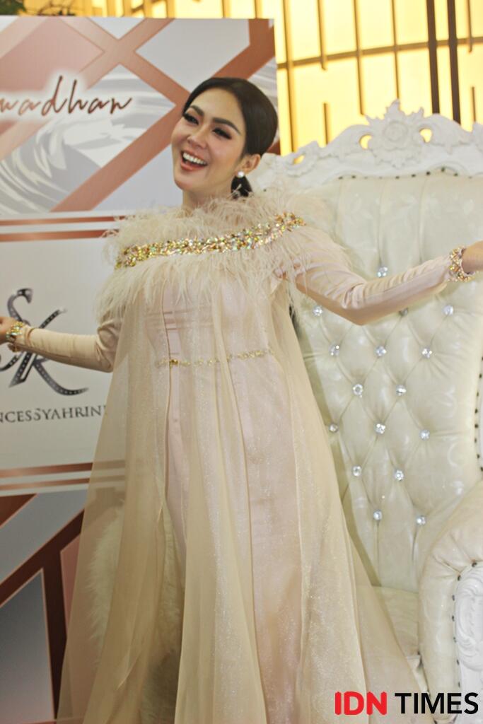 Punya Wajah Mulus, Syahrini Mengaku Tidak Pernah Perawatan Lho!