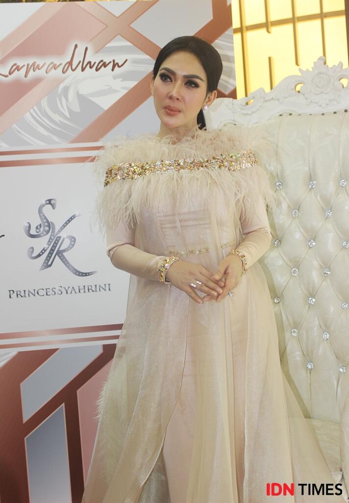 Punya Wajah Mulus, Syahrini Mengaku Tidak Pernah Perawatan Lho!