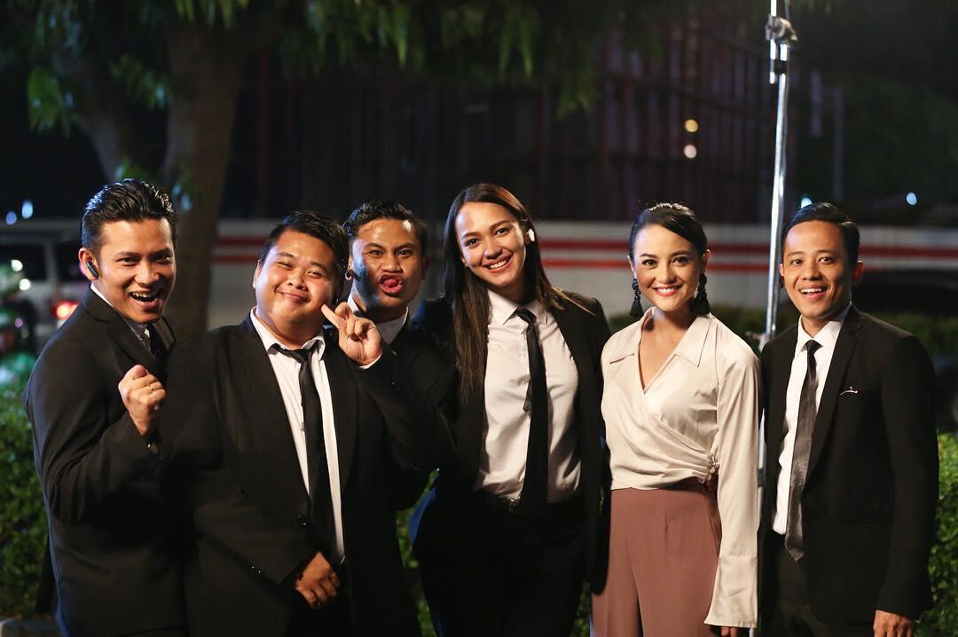 10 Gaya Cetar Syahrini Hingga Ririn Ekawati di Film 'Bodyguard Ugal-ugalan'