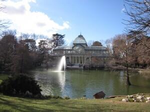 BEREKREASI KE EL PARQUE DE RETIRO MADRID