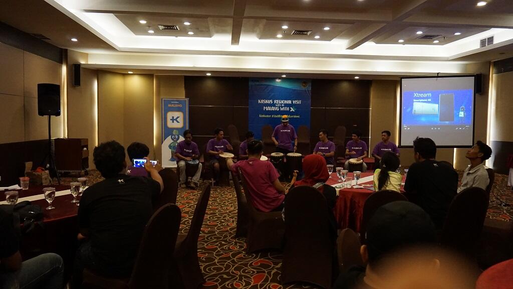 &#91;FR&#93; KESERUAN BUKBER &quot;KASKUSER#JadiBisaSilahturahmi&quot; with XL
