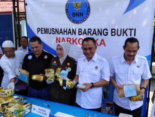 BNN Musnahkan 31,6 Kg Sabu
