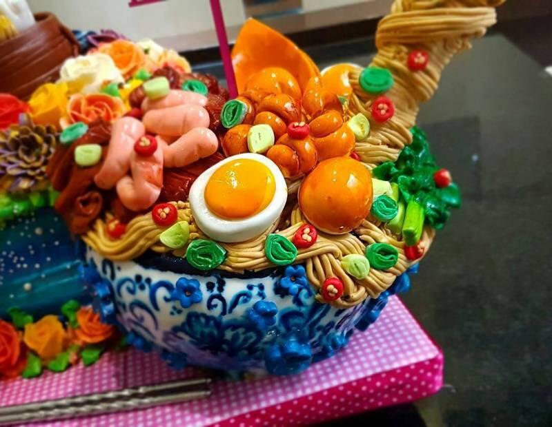 10 Kue Berbentuk Mi Ini Bikin Kamu Penasaran Sama Rasanya
