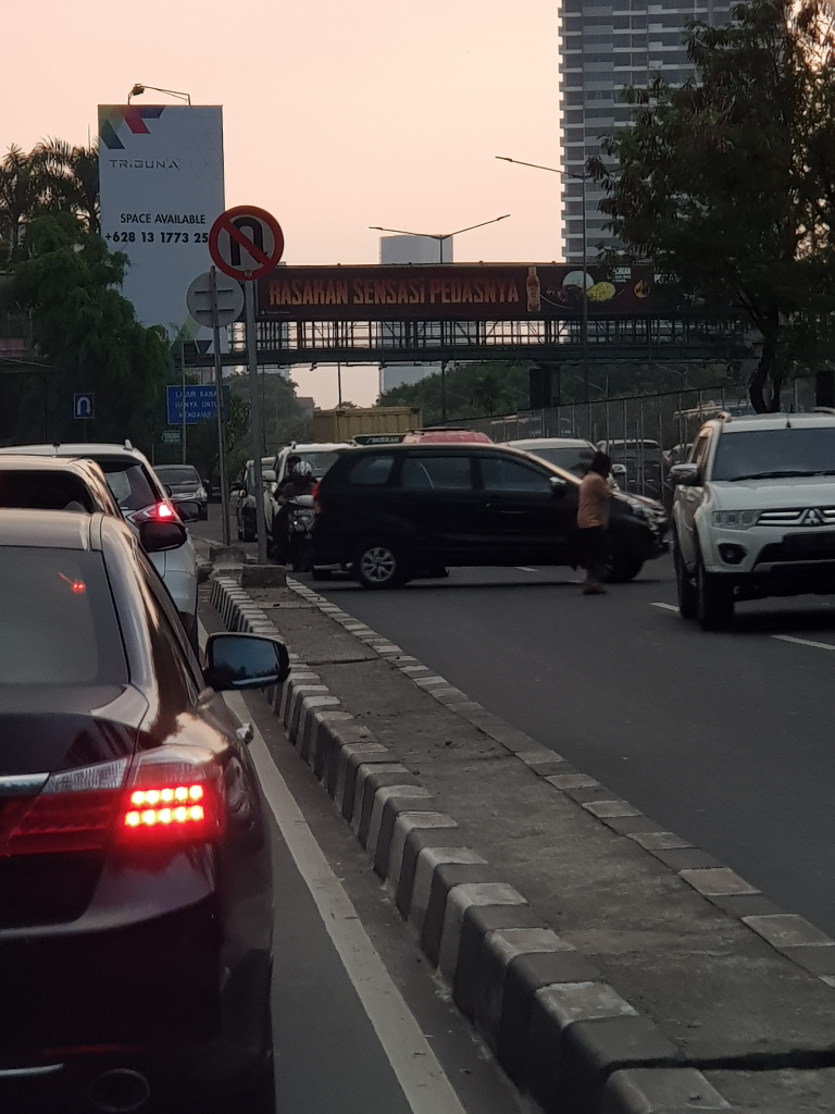 Orang2 Dengan Sim Tembak