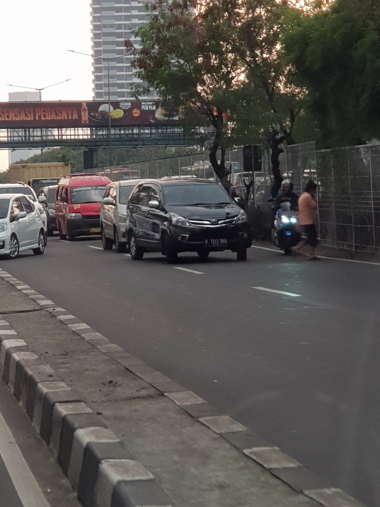 Orang2 Dengan Sim Tembak