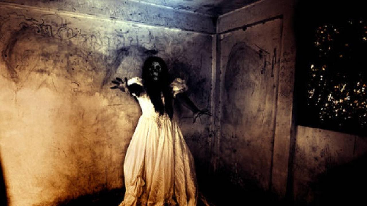 Hati-Hati, Konon Hantu Bergentayangan di 5 Lokasi Angker Ini...