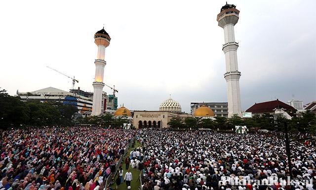 Mengapa Orang Menyukai Ceramah Ustaz Abdul Somad?