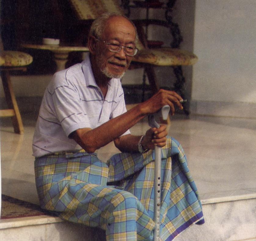 Mengenal Pramoedya Ananta Toer