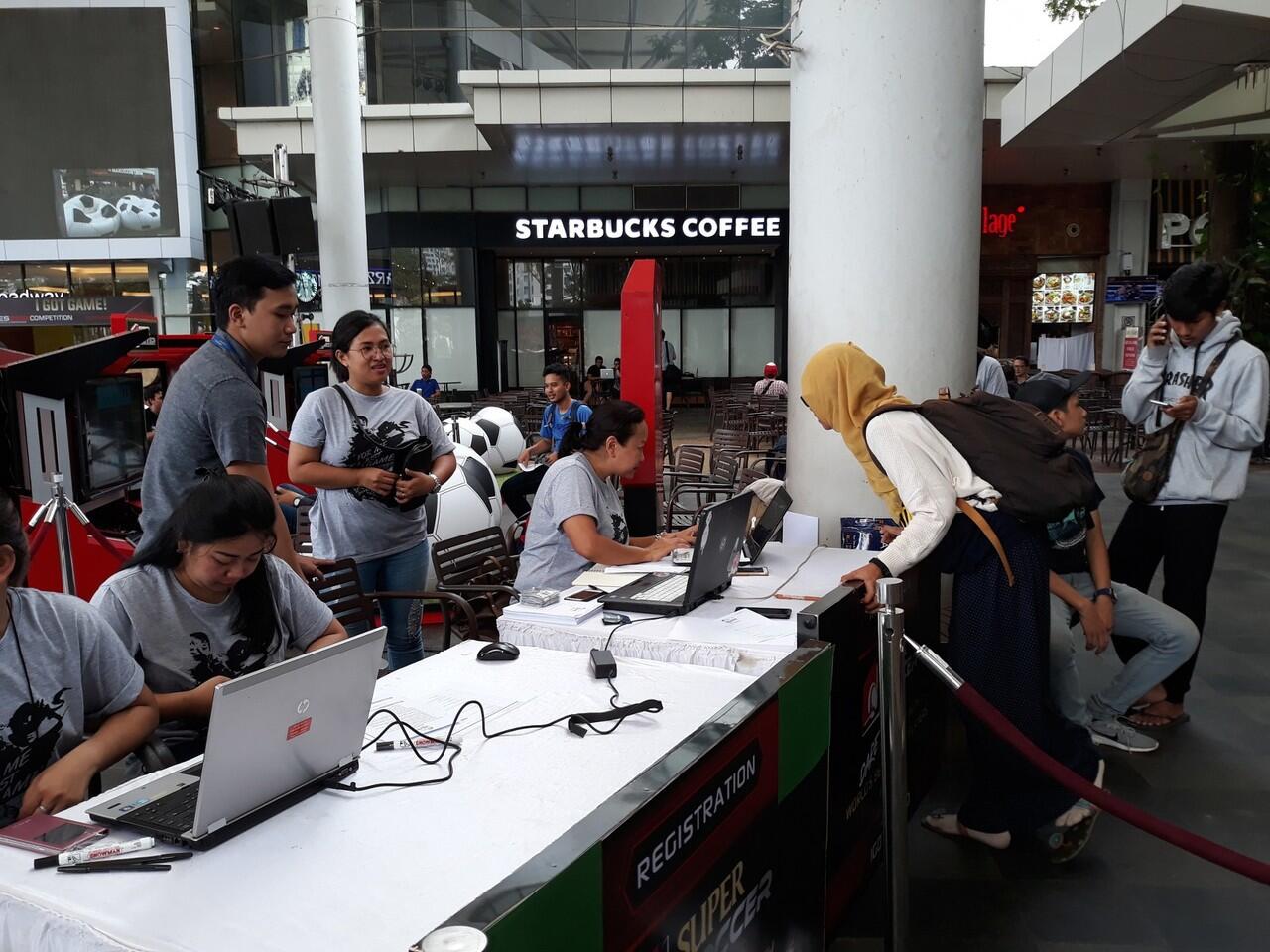&#91;FR&#93; Keseruan Babak Kualifikasi PES 2018 “I Got Game” Tangerang