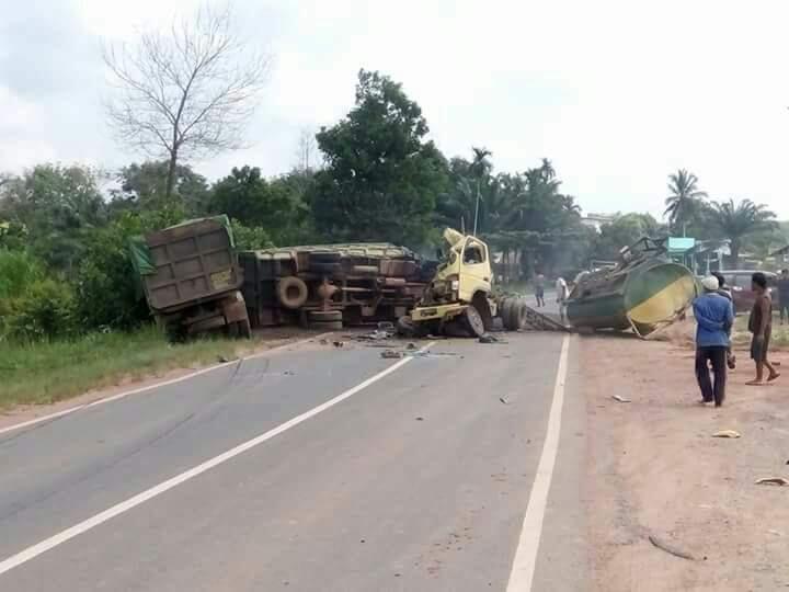 Kecelakaan lalu lintas beruntun