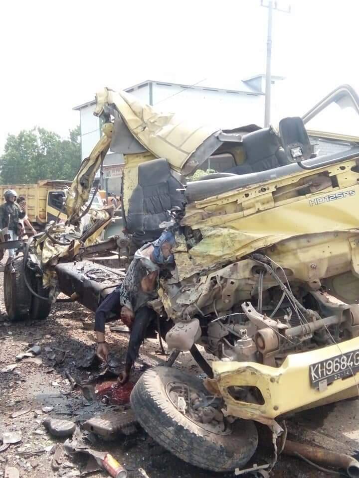 Kecelakaan lalu lintas beruntun