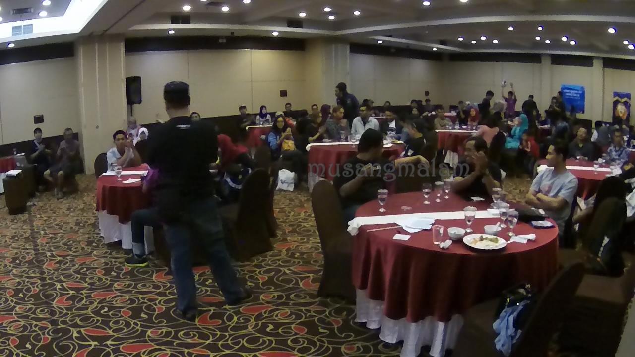 Bukber Gratis Dapet HP. Kaskuser #JadiBisaSilaturahmi