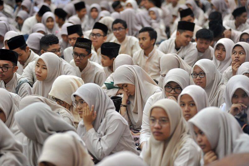 Sejarah Halal Bi Halal, Alat Politik Soekarno untuk Menyatukan Bangsa