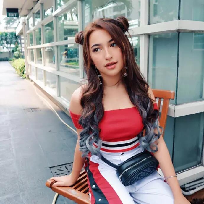 Lucu & Imut, Itulah Jennifer Coppen, 7 Potret Ini Jadi Buktinya
