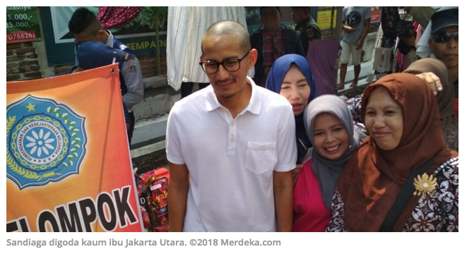 Saat Sandiaga digoda kaum ibu Jakarta Utara: Ganteng nengok sini dong