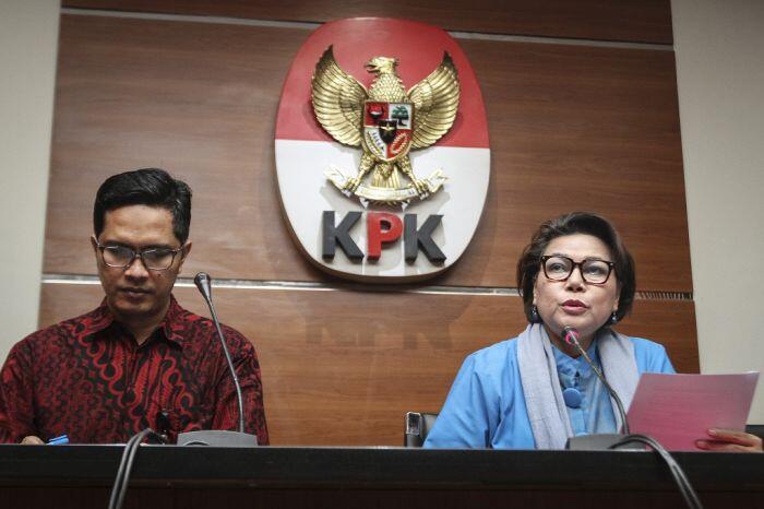 Uang Rp1,9 miliar di rumah dinas Bupati Bengkalis