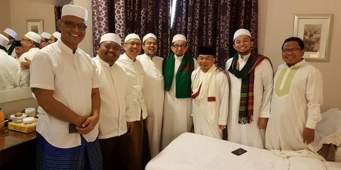 Mesranya Hubungan Amien Rais, Prabowo Dan Habib Rizieq Di Makkah