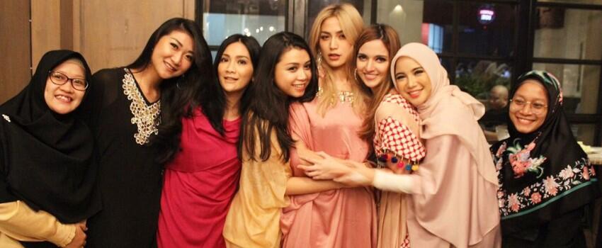 9 Momen Keseruan Buka Puasa Girls Squad Bareng Fans