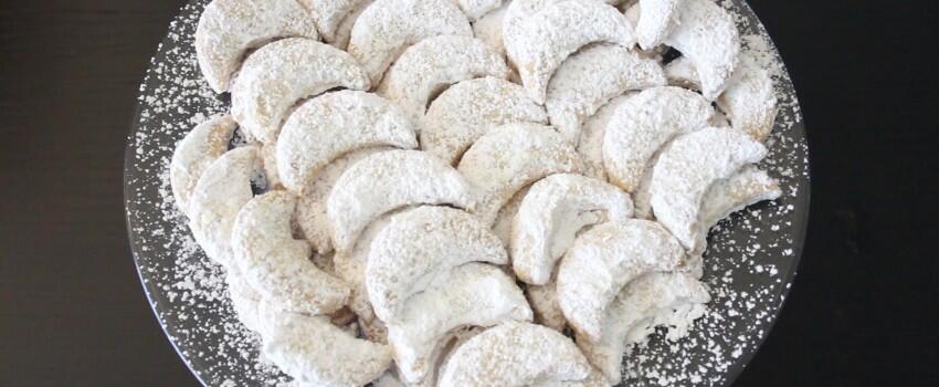 Sudah Siap Lebaran? Cobain Resep Kue Kering Putri Salju Ini!