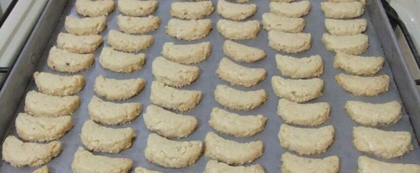 Sudah Siap Lebaran? Cobain Resep Kue Kering Putri Salju Ini!