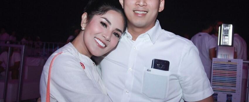 Adu Gaya Mesra Nindy Parasady dan Sandra Dewi Saat Bersama Suami