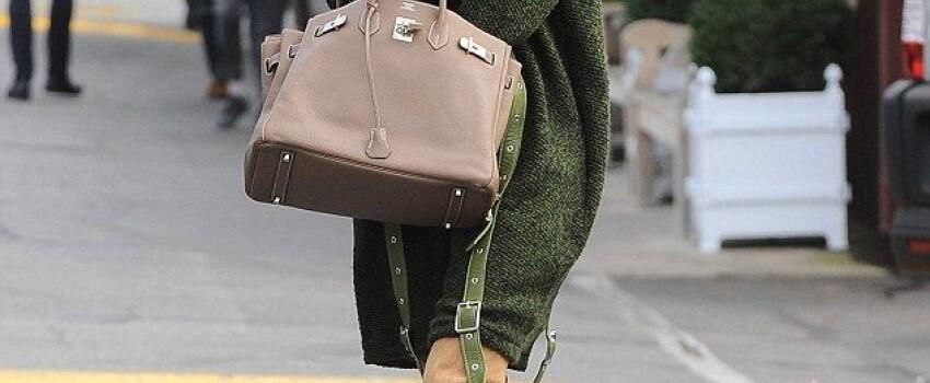 12 Gaya Inspirasi Celana Jeans ala Supermodel Alessandra Ambrosio