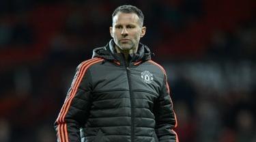 KRITIKAN RYAN GIGS UNTUK 3 PEMAIN MU