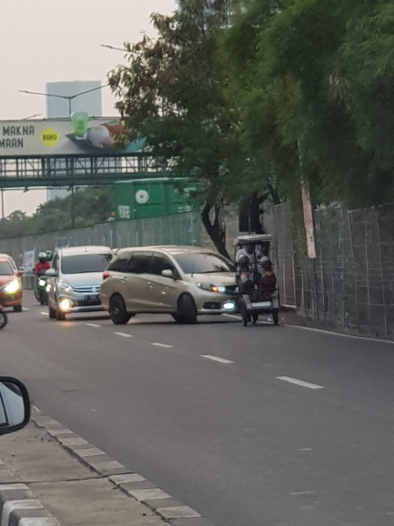 Orang2 Dengan Sim Tembak